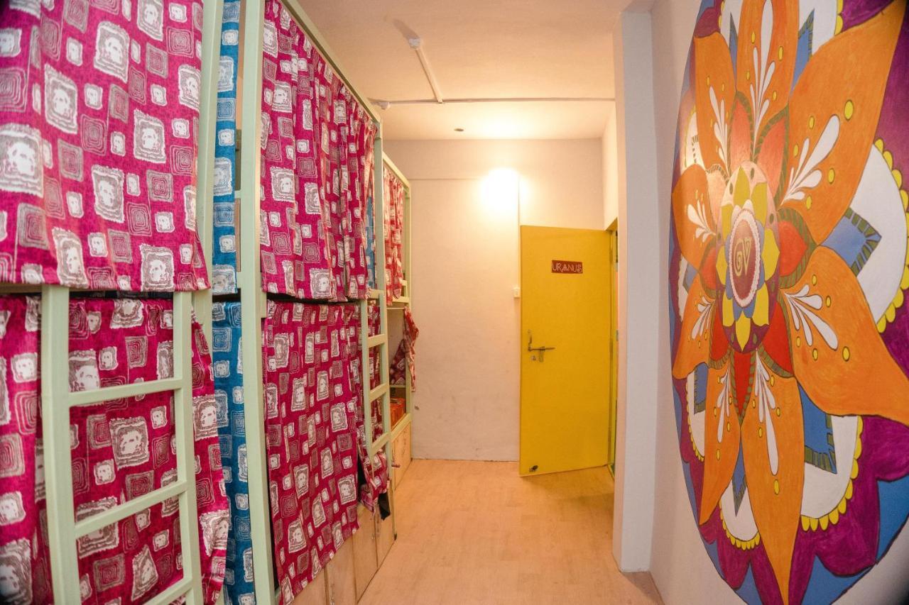 Good Vibes Hostel Варанаси Экстерьер фото